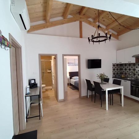 Apartman Marinac Roč Buitenkant foto